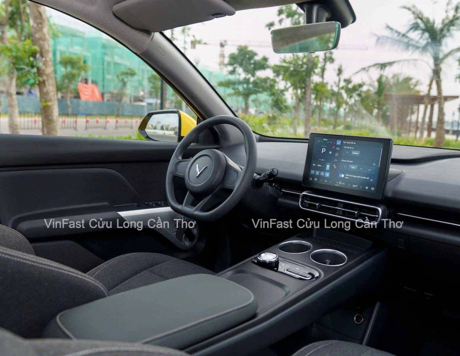Xe điện VinFast Limo Green 7 chỗ
