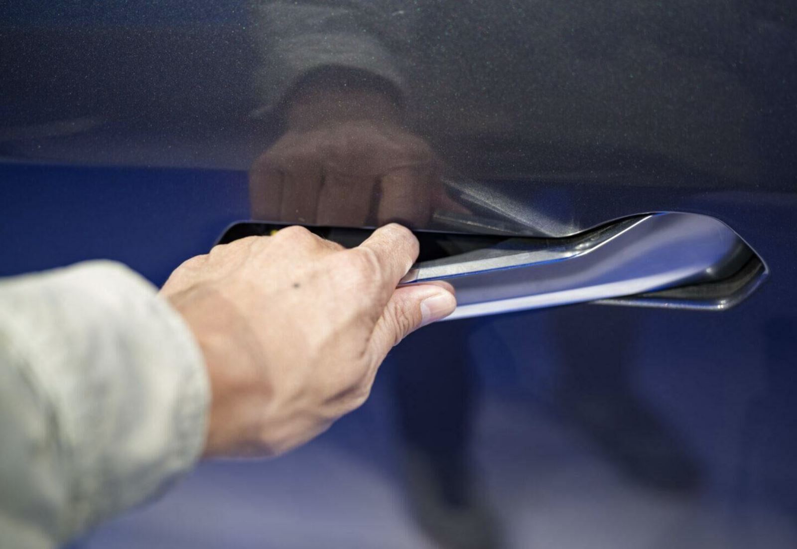 ngoai-that-vf-7-plus